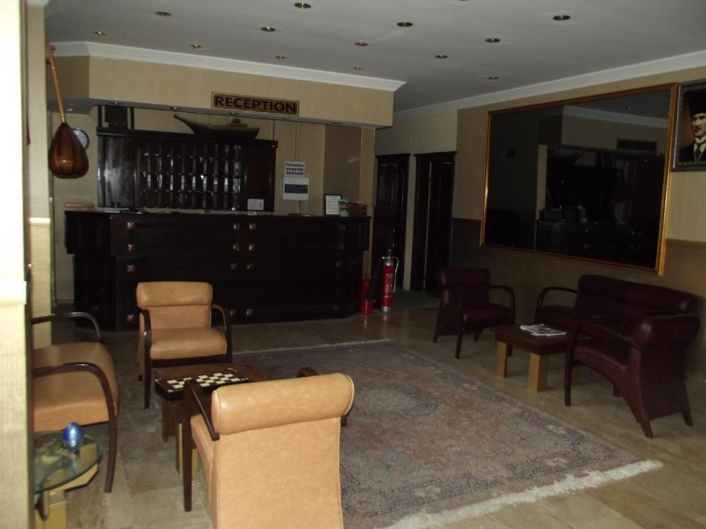 Anerissa Hotel