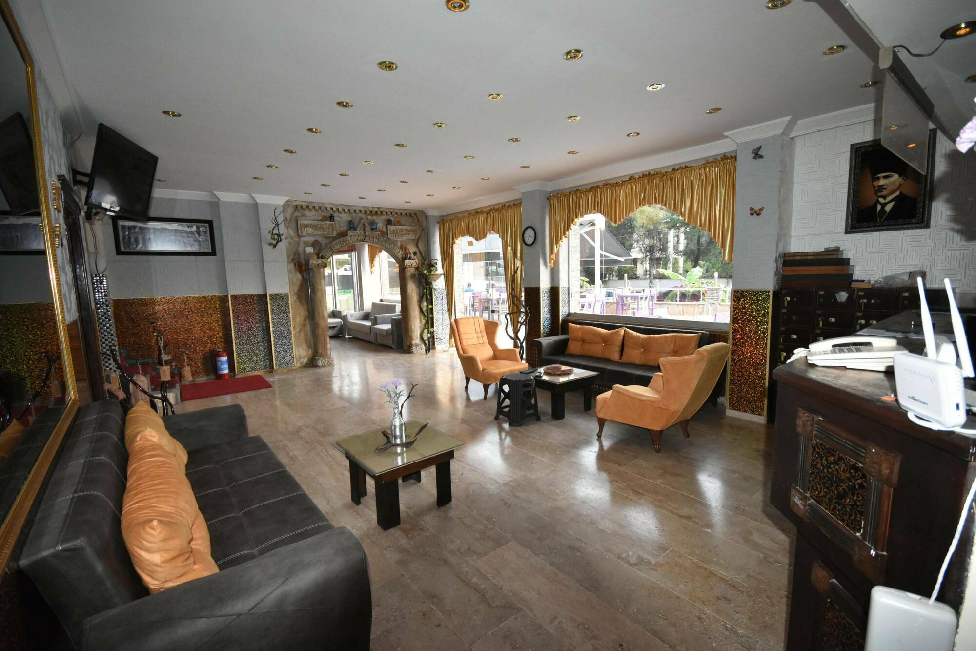 Anerissa Hotel 3*